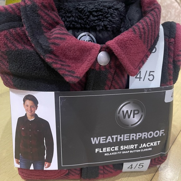 Weatherproof fleece boys jacket - Picture 3 of 5